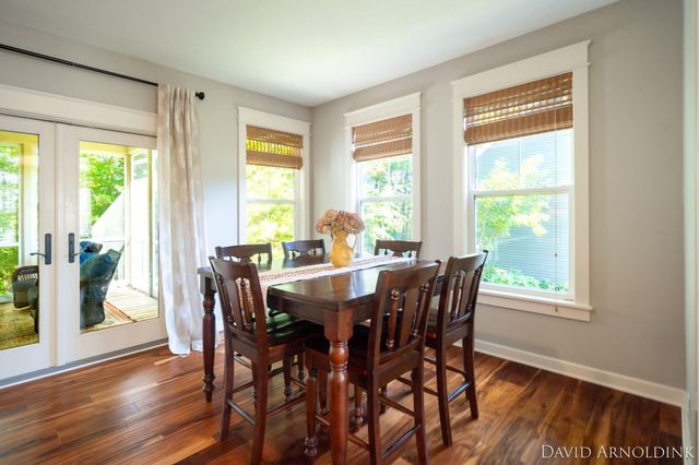 461 Island View Drive, Park Twp, MI 49424