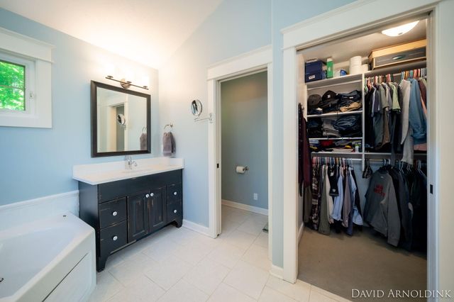 461 Island View Drive, Park Twp, MI 49424