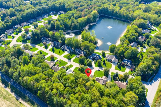 461 Island View Drive, Park Twp, MI 49424