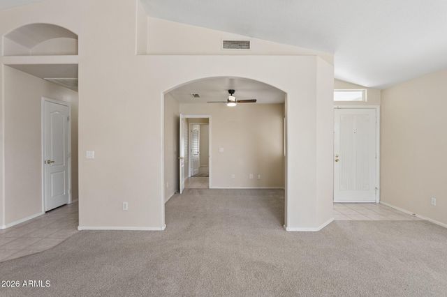 921 E MONTOYA Lane, Phoenix, AZ 85024