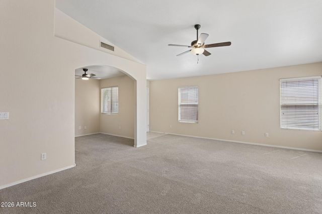 921 E MONTOYA Lane, Phoenix, AZ 85024