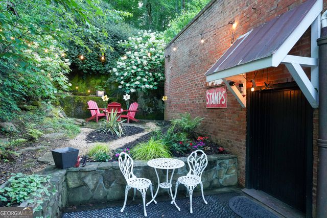 8512 Old 441 S, Lakemont, GA 30552