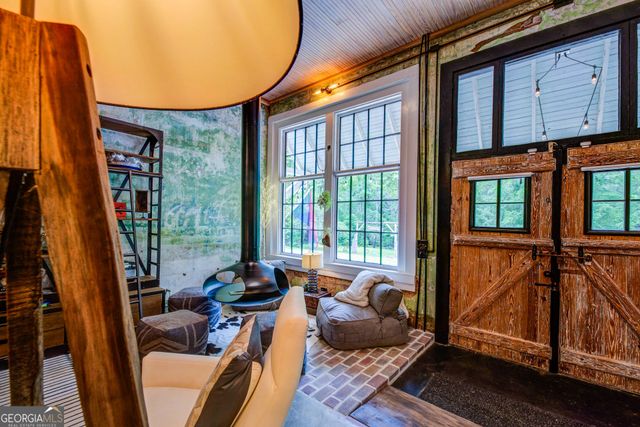 8512 Old 441 S, Lakemont, GA 30552