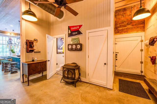 8512 Old 441 S, Lakemont, GA 30552