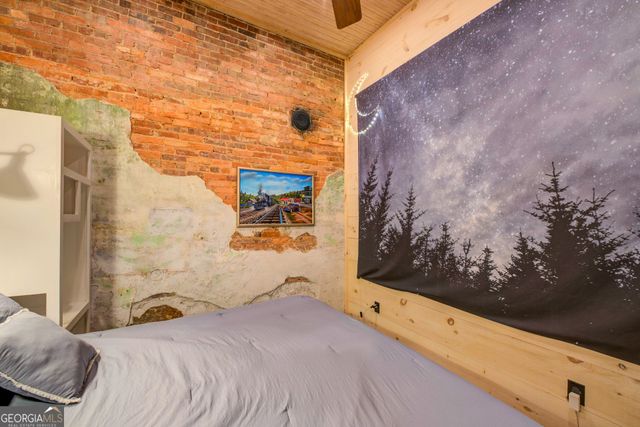 8512 Old 441 S, Lakemont, GA 30552