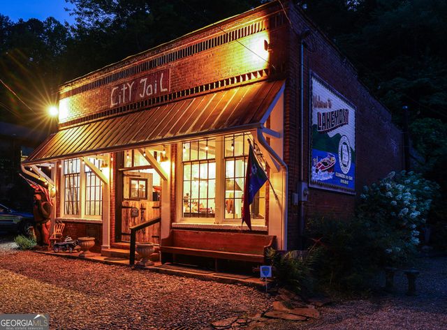 8512 Old 441 S, Lakemont, GA 30552