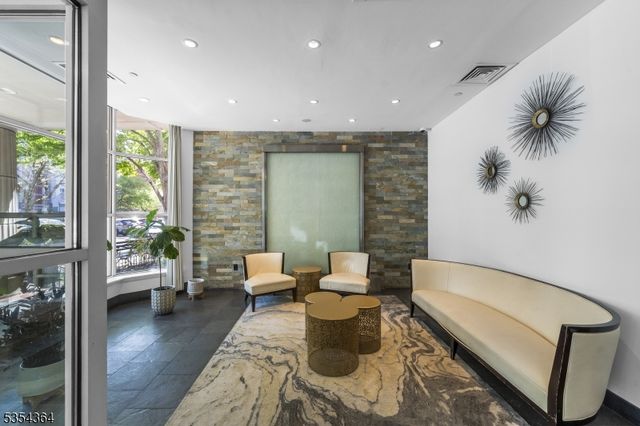 20 2Nd St 810, Jersey City, NJ 07302