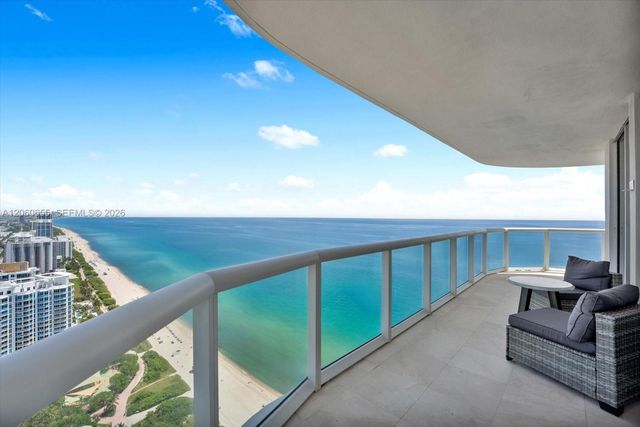 6365 Collins 3901, Miami Beach, FL 33141