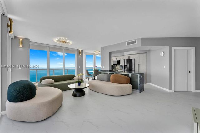 6365 Collins 3901, Miami Beach, FL 33141