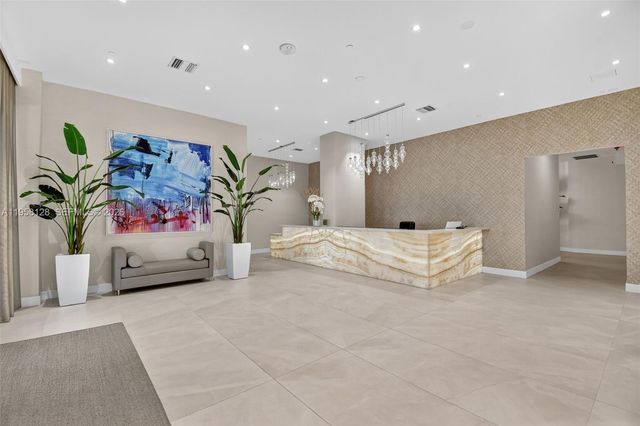 3640 Yacht Club Dr 410, Aventura, FL 33180