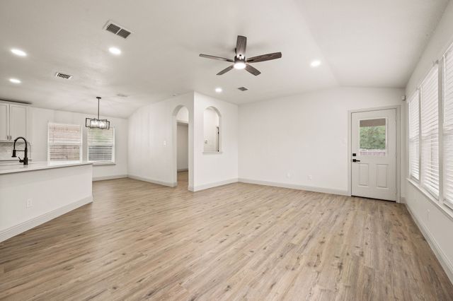 8837 Highland Orchard Drive, Fort Worth, TX 76179