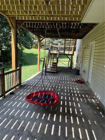 4370 Old Wyndoham Court, Gainesville, GA 30506