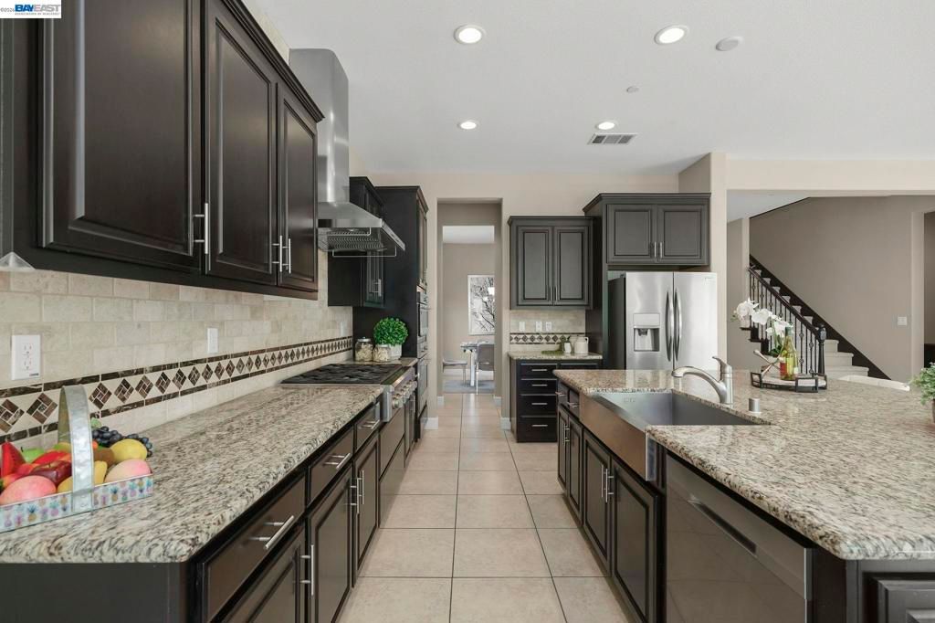 Image 17 of property listing at 4951 Campanille Ct, Dublin, CA 94568