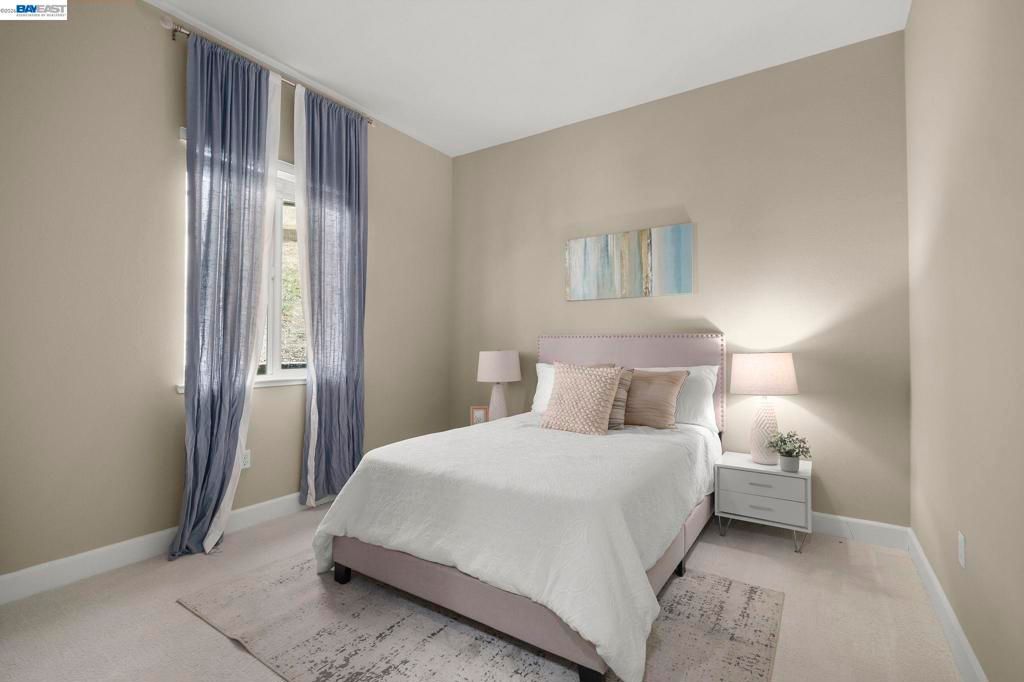 Image 20 of property listing at 4951 Campanille Ct, Dublin, CA 94568