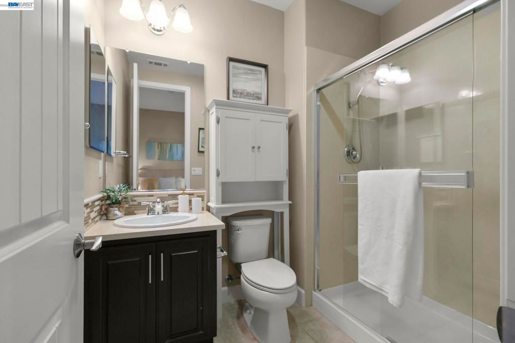 Image 22 of property listing at 4951 Campanille Ct, Dublin, CA 94568