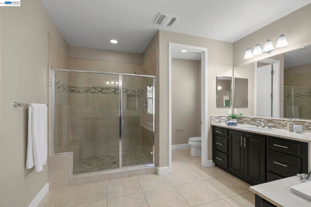 Image 30 of property listing at 4951 Campanille Ct, Dublin, CA 94568