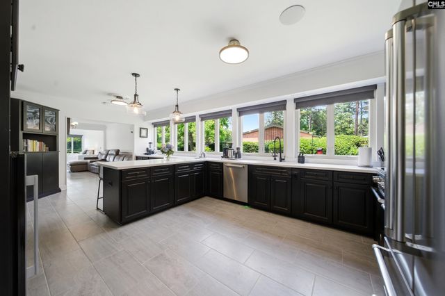 6211 Lakeshore Drive, Columbia, SC 29206