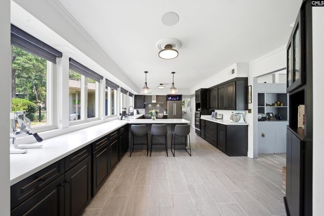6211 Lakeshore Drive, Columbia, SC 29206