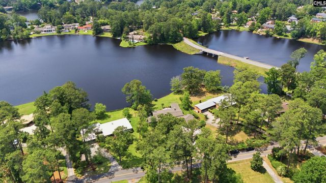 6211 Lakeshore Drive, Columbia, SC 29206