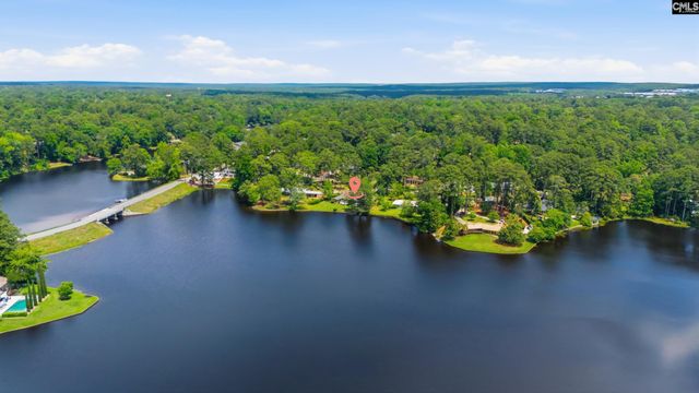 6211 Lakeshore Drive, Columbia, SC 29206
