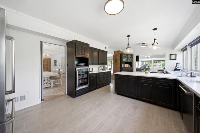 6211 Lakeshore Drive, Columbia, SC 29206