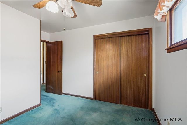 3235 BOXELDER DR, Cheyenne, WY 82001