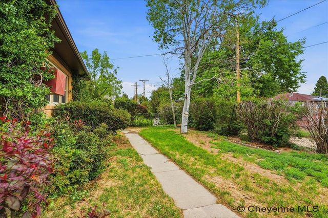 3235 BOXELDER DR, Cheyenne, WY 82001