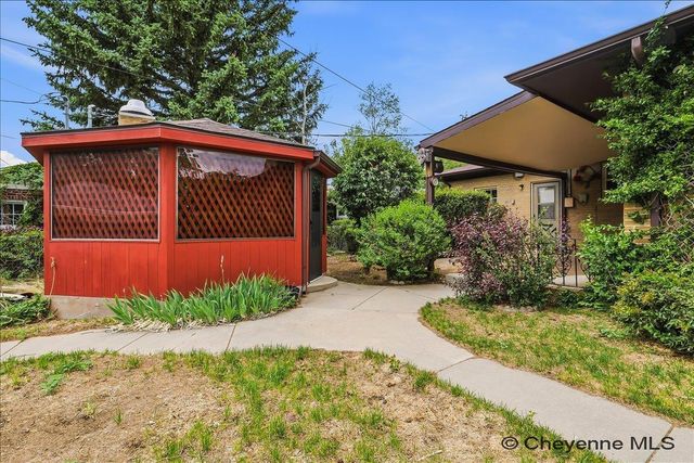 3235 BOXELDER DR, Cheyenne, WY 82001