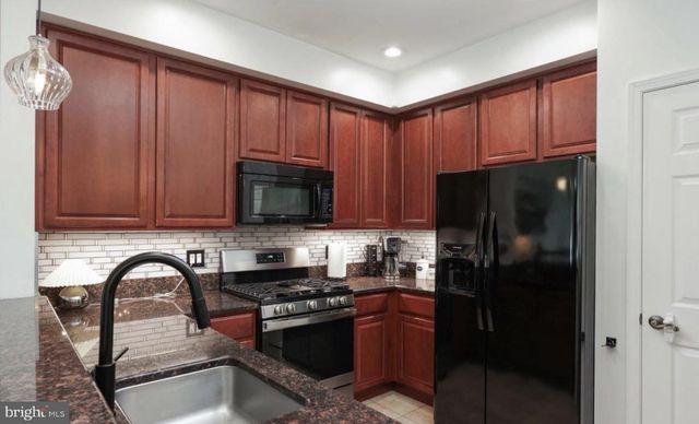 248 HAWTHORNE LN, Barnegat, NJ 08005