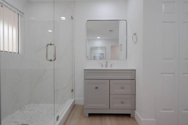 5710 Coach House Circle G, Boca Raton, FL 33486