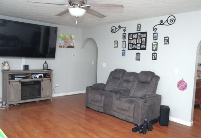 147 Lynne Drive, Berea, KY 40403