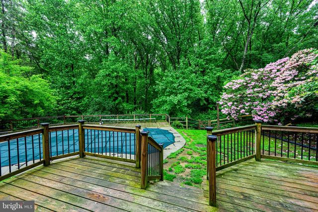 1304 SHERWOOD DR, West Chester, PA 19380