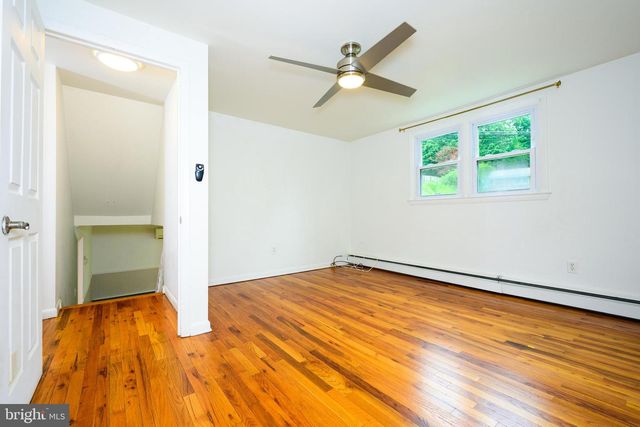1304 SHERWOOD DR, West Chester, PA 19380