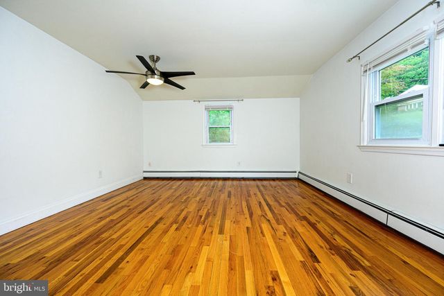 1304 SHERWOOD DR, West Chester, PA 19380
