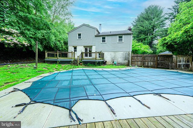 1304 SHERWOOD DR, West Chester, PA 19380