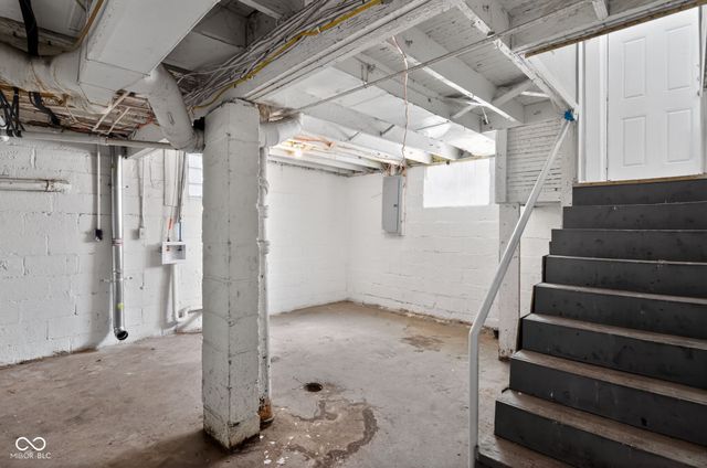 424 Harvard Place, Indianapolis, IN 46208