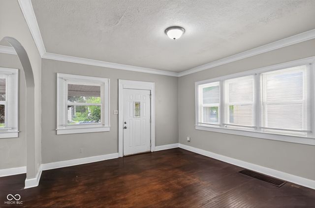 424 Harvard Place, Indianapolis, IN 46208