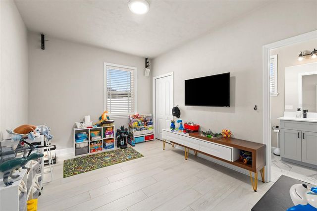 24784 SW 21ST LANE, Newberry, FL 32669