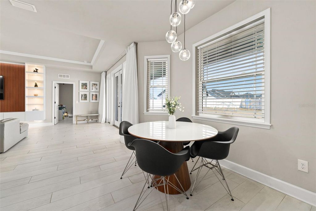 Image 14 of property listing at 24784 SW 21ST LANE, Newberry, FL 32669