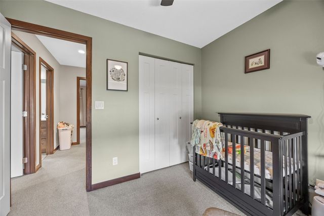 1710 Bobcat Dr NW, Cedar Rapids, IA 52405