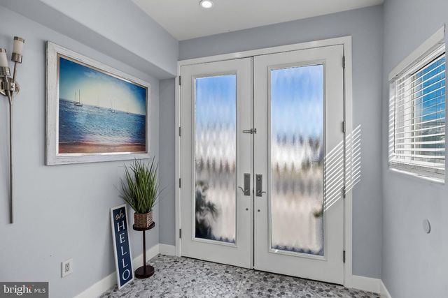 420 W 17TH AVE, North Wildwood, NJ 08260