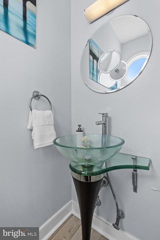 420 W 17TH AVE, North Wildwood, NJ 08260