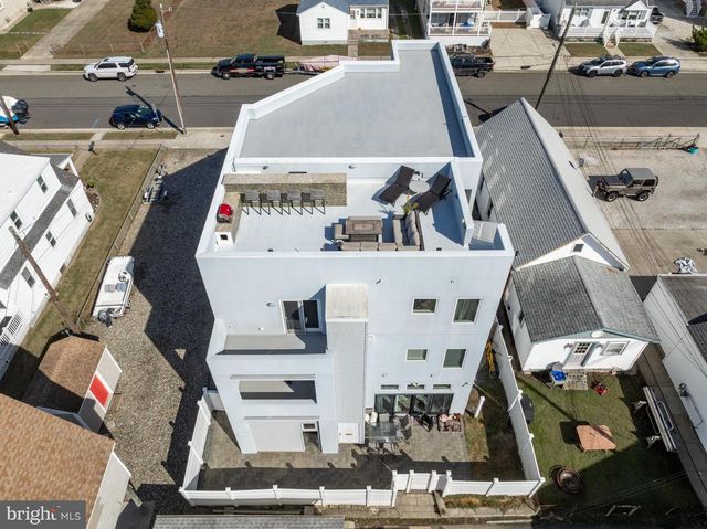 420 W 17TH AVE, North Wildwood, NJ 08260