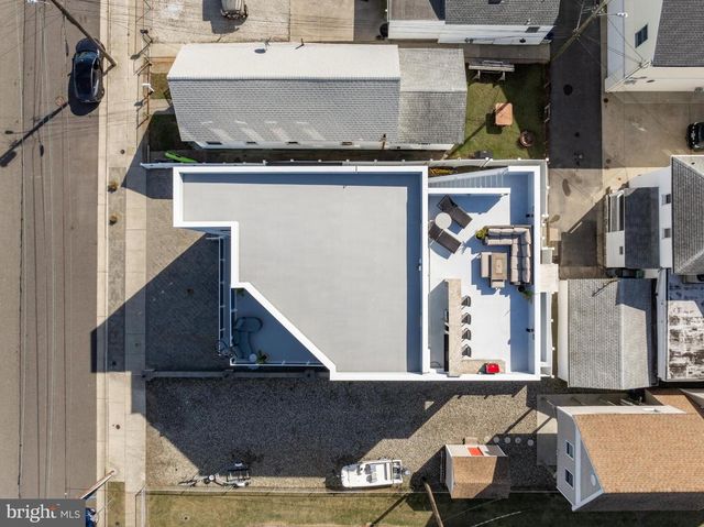 420 W 17TH AVE, North Wildwood, NJ 08260