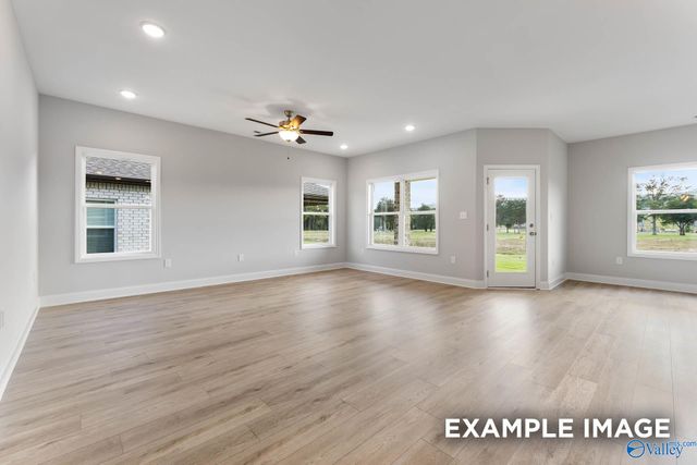 26706 Kyle Lane, Athens, AL 35613