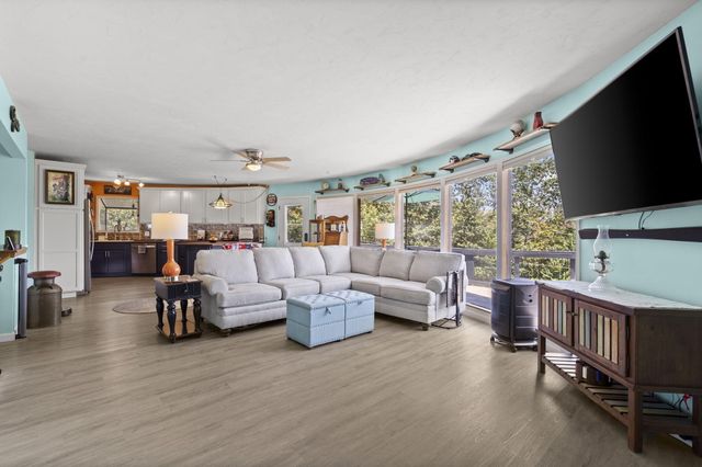 532 Bonanza Drive, Kimberling City, MO 65686