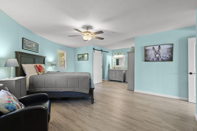 532 Bonanza Drive, Kimberling City, MO 65686