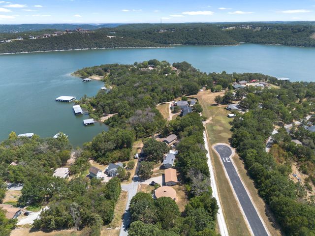 532 Bonanza Drive, Kimberling City, MO 65686