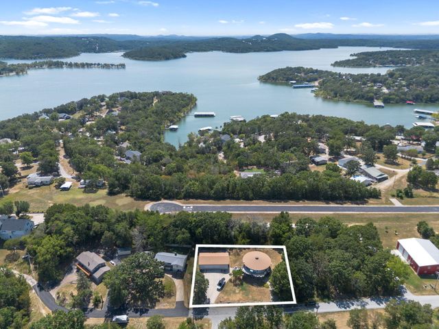532 Bonanza Drive, Kimberling City, MO 65686