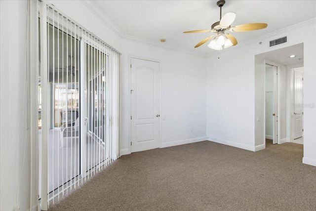 6515 MOORINGS POINT CIRCLE 102, Lakewood Ranch, FL 34202